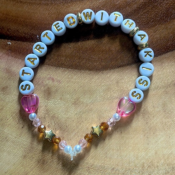Taylor Swift Handmade Friendship Beaded Bracelet
“Started With A Kiss” - Picture 1 of 1